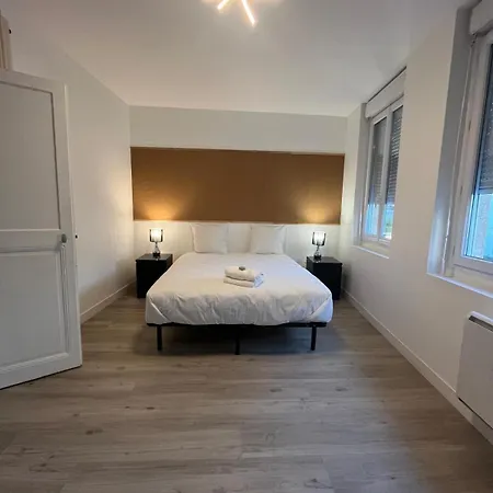 Le Cours Saint Pierre Cœur De * Nantes